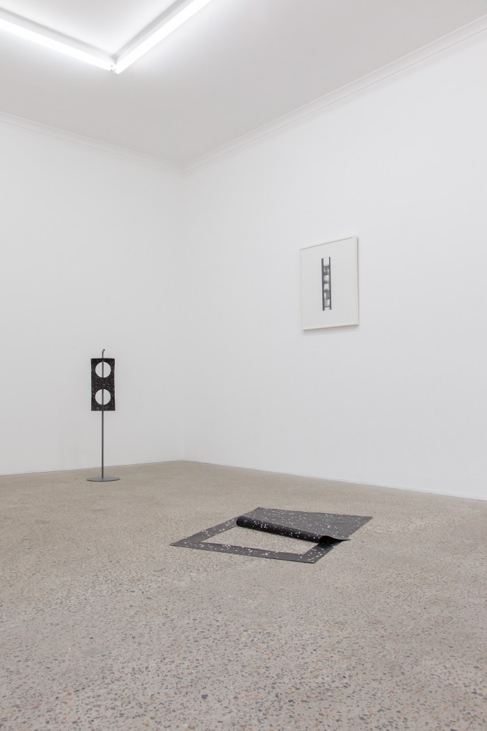 Against a degree of blindness-7092