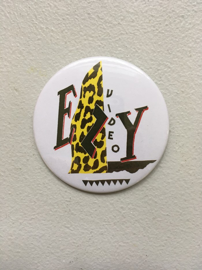 Lumanta.Video-Ezy-Badges-2017